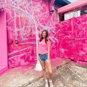 Meet your Posher, Addison